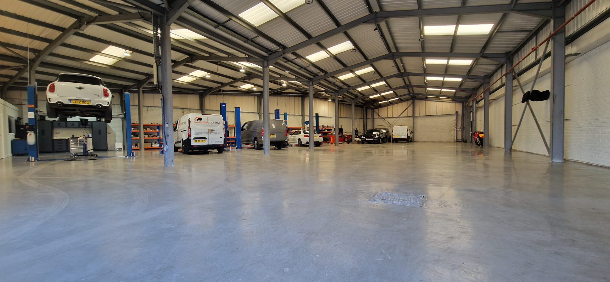Full workshop bay